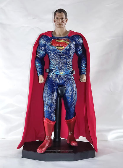 Figura Superman 30 cm Escala 1/6