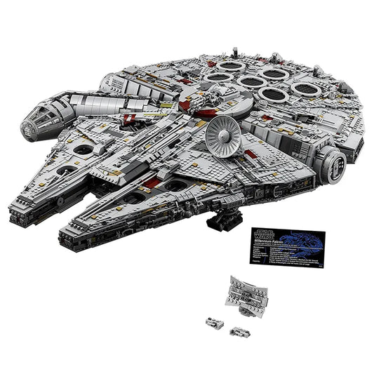 Star Wars Millennium Falcon +8445 pezzi.